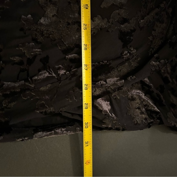 Rewind Juniors' Faux Wrap Bodycon Velvet Dress Size M Christmas Long Sleeve - Picture 11 of 15